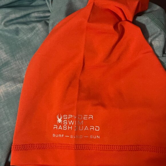 Spyder Rash Guard Shirt Mens Medium Swim Surf Sun Protection UPF 30 Quick Dry - Picture 4 of 7